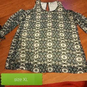 Rue 21 cold shoulder dress